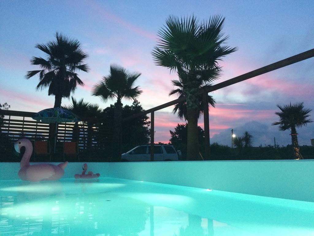 Отель Eridu Cafe N Beds Согвипхо Экстерьер фото